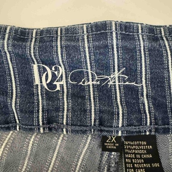 DG2 by Diane Gilman Blue Pinstripe Denim Bermuda Shorts 2X High Rise Raw Hem Y2K - Picture 3 of 7